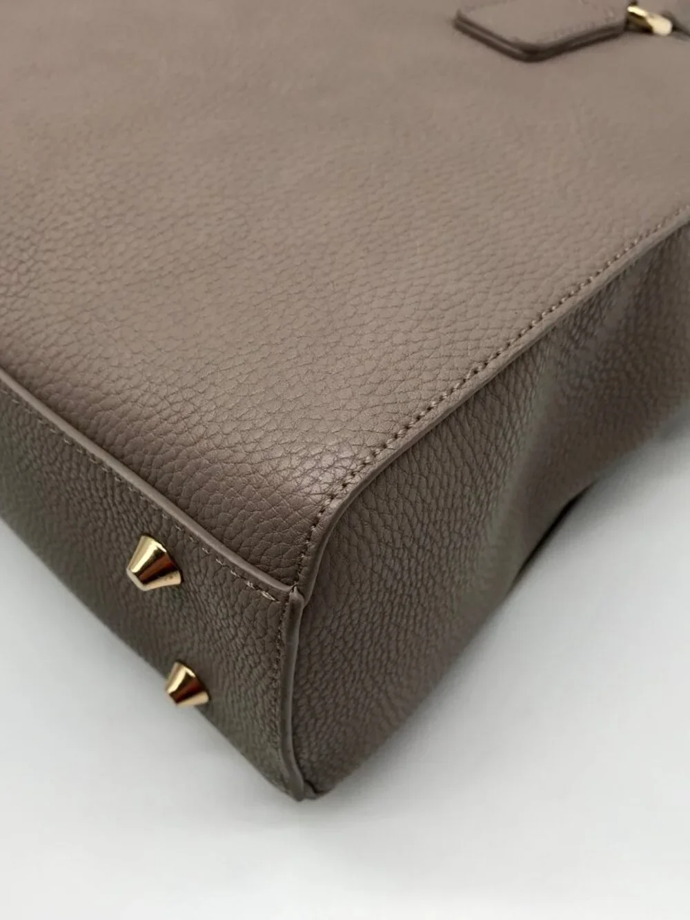 Miztique Gray Pebbled Satchel Bag